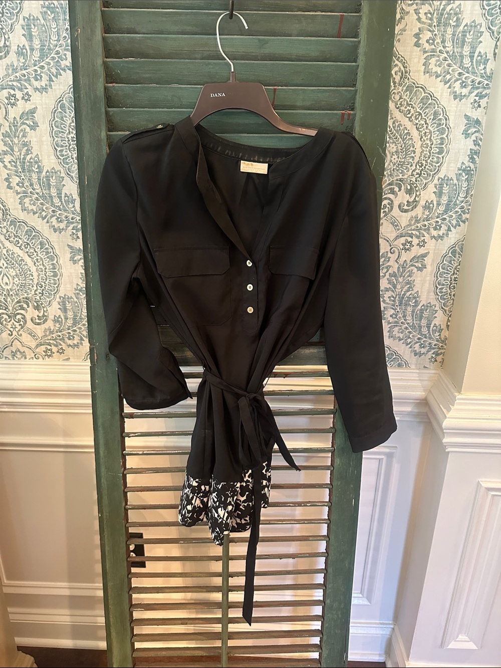 Dana Buchman Black Tie-Waist Tunic with White Floral Hem